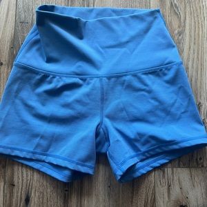 Born primitive high waisted shorts, size xs